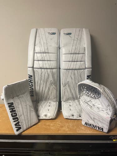 36" Regular V9 Pro Carbon Goalie Full Set (glove Sold)