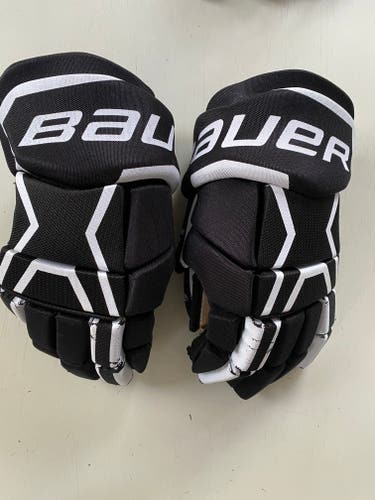 Used Bauer Supreme 150 Gloves 15"