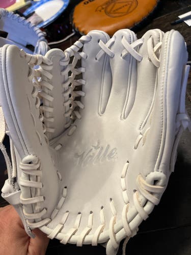 Valle Outfield training Glove