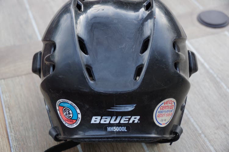 Used Extra Large Bauer HH 5000 Helmet