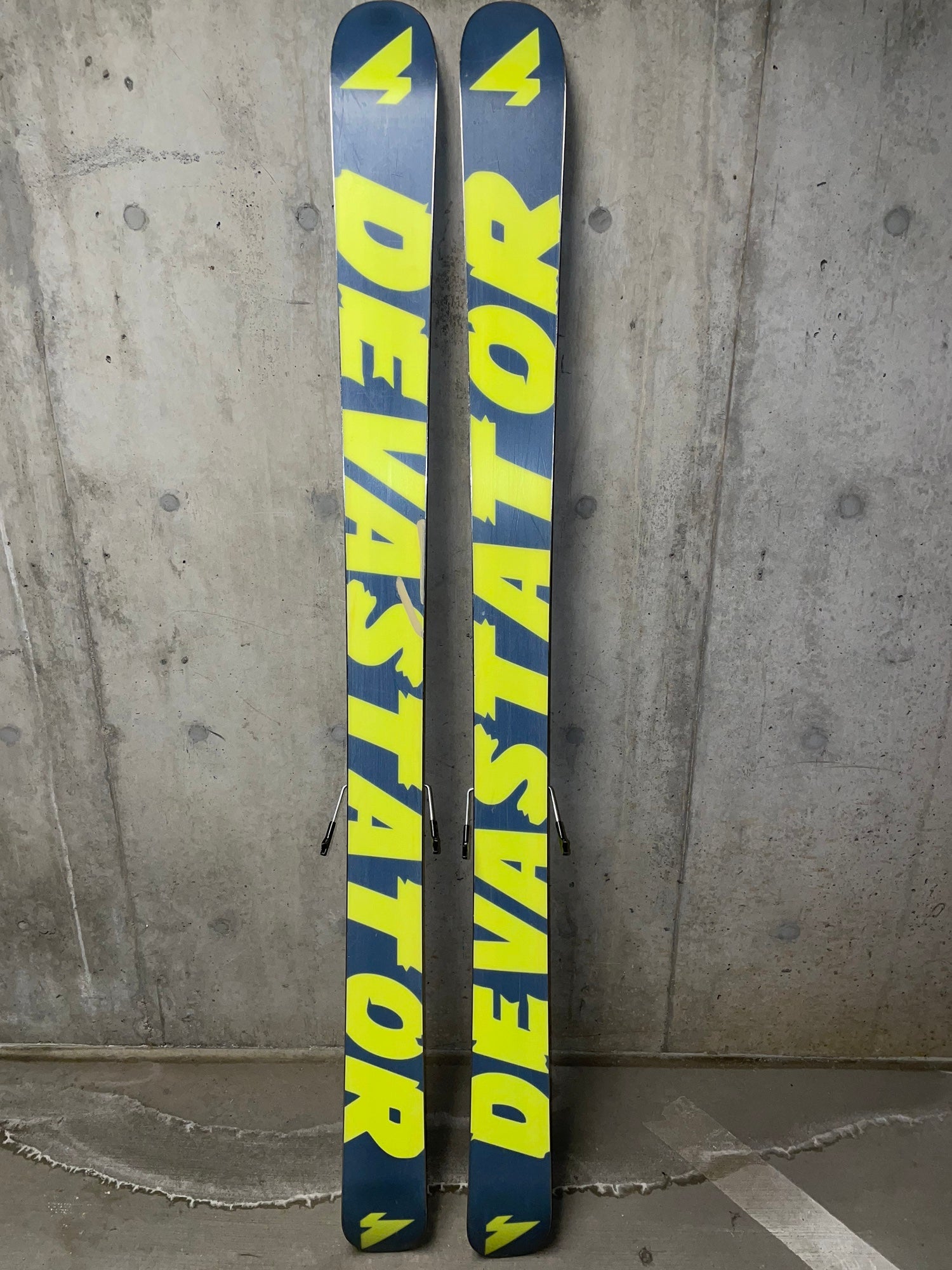 4FRNT Devastator Skis with Rossignol FKS 180 | SidelineSwap | Buy