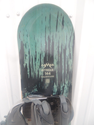 Used Men's La Mar Intrigue Snowboard With Bindings