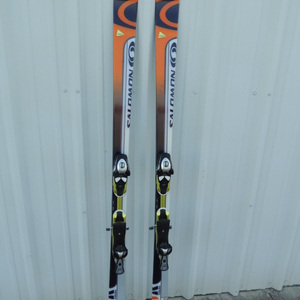 Salomon VERSE 8 Monocoque L180 Skis with Salomon SL70 Bindings Made in France
