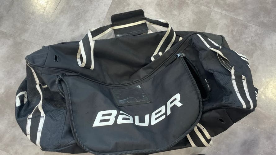 Used Bauer Bag 30”x15”x15”