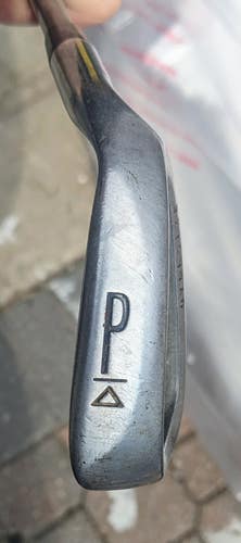 Used Men's Titleist Right Handed Pitching Wedge Regular Flex Graphite Shaft