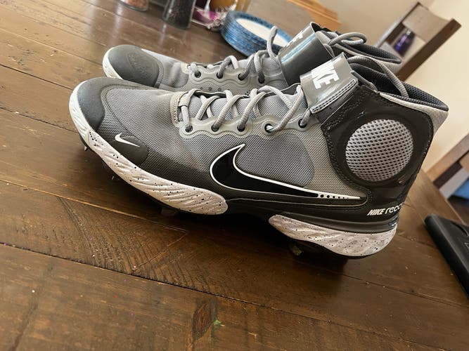 Nike Alpha Huarache Elite 3 Baseball Cleats