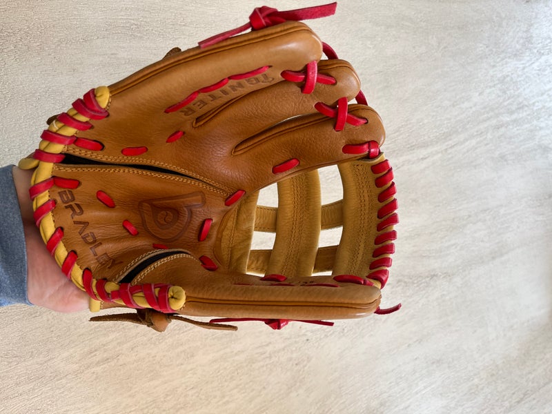 New Left Hand Throw Outfield Baseball Glove 10"