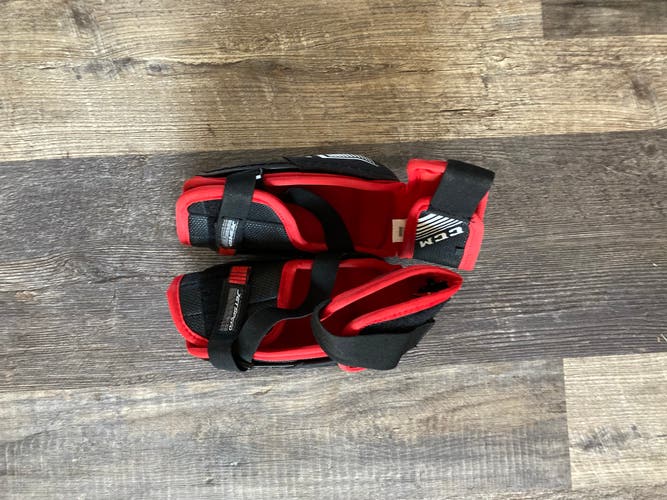 Used Medium CCM Jetspeed Edge Elbow Pads