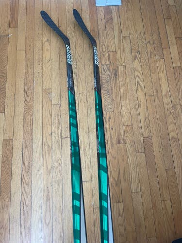 Bauer Supreme Ultrasonic Custom Intermediate Hockey Sticks (2 sticks)