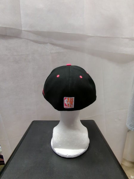 NWS Miami Heat Mitchell & Ness Decade Of Heat Fitted Hat 7 1/4 NBA