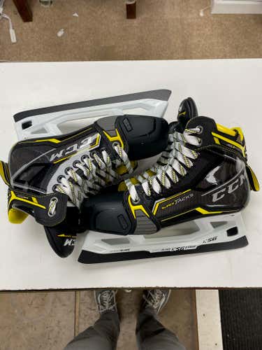 Senior New CCM AS3 pro Hockey Goalie Skates Regular Width Size 6