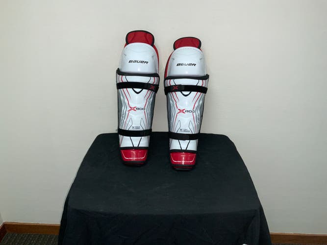 New BAUER Vapor X800 Shin pads