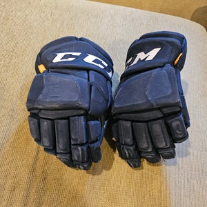 Used CCM HGPJSXP Gloves 14"