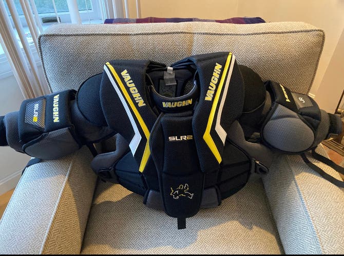Used Medium Vaughn Ventus SLR2 Goalie Chest Protector