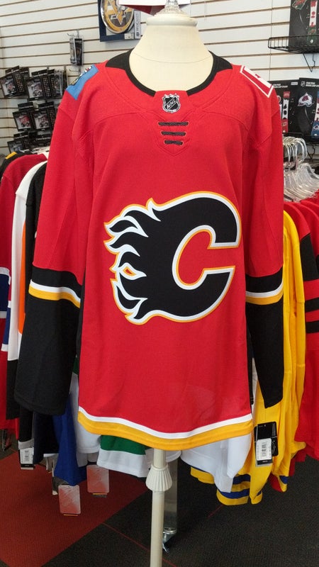  Calgary Flames Blank Red Youth Home 1 Stripe Team Apparel Jersey  (Large/X-Large) : Sports & Outdoors