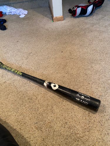 Used BBCOR Certified Wood (-3) 29 oz 31" D271 Pro Maple Bat