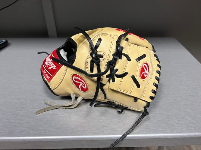 Pitcher's 11.75" Pro Preferred Baseball Glove