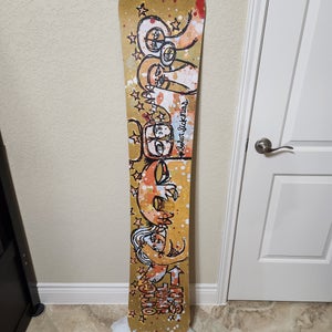 Used O'sins Solar Sickness Snowboard Freestyle Without Bindings True Twin