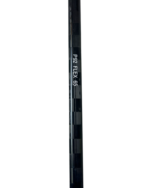 Hokejka EASTON V5E Grip INT - Pravá E3 65 Flex