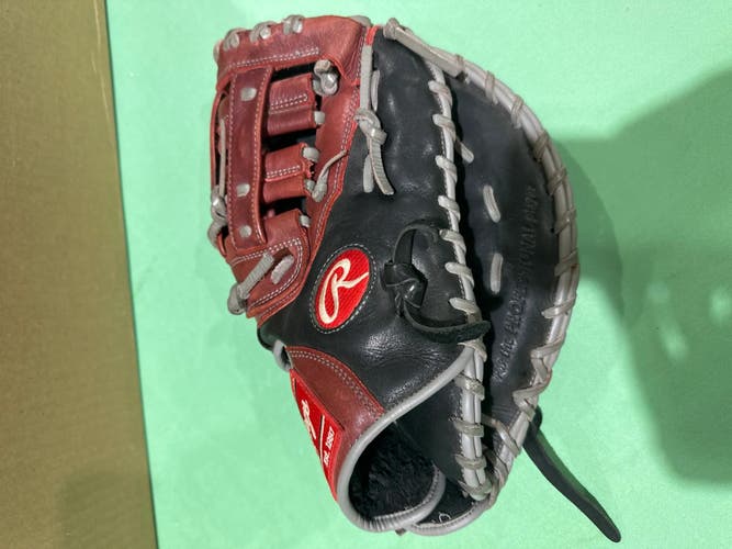 Used Rawlings R9 Right Hand Throw First Base Baseball Glove 12.5"