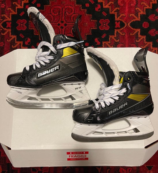 Bauer Supreme 3s S Pro Skates Fit 2 Size 6.0 - Almost Brand New