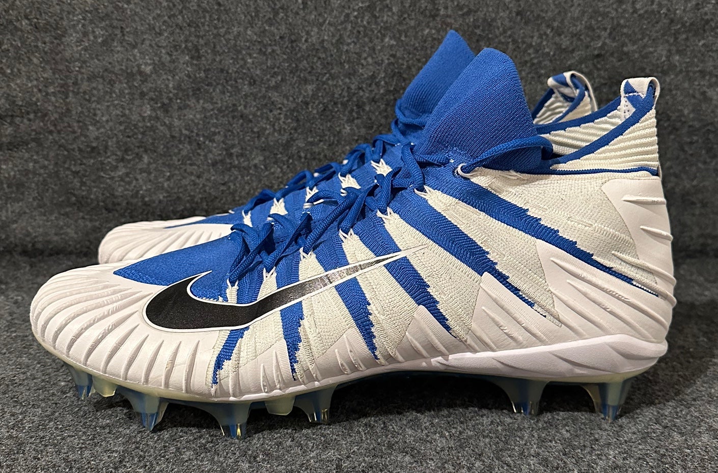 Nike alpha menace elite 1 top