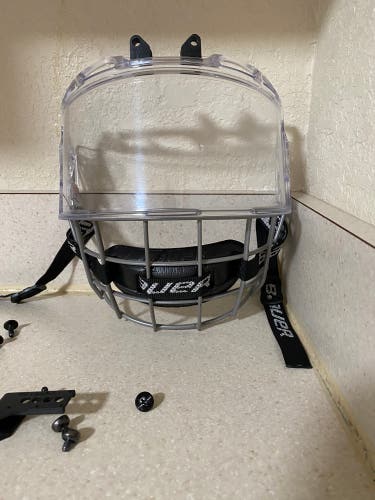 Bauer Hybrid Shield