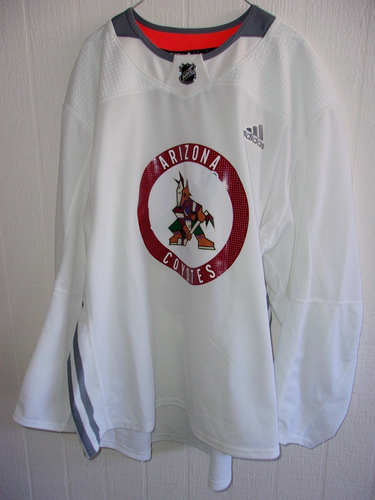 ARIZONA COYOTES worn white #46 Adidas practice jersey (size 58) from 2018-21 preseasons NOB removed