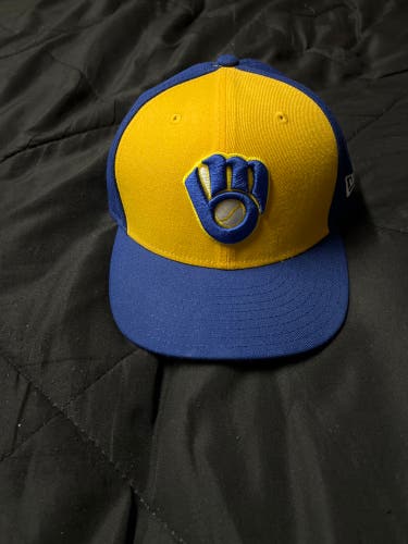 Milwaukee Brewers Fitted New Era 7 1/4 Hat