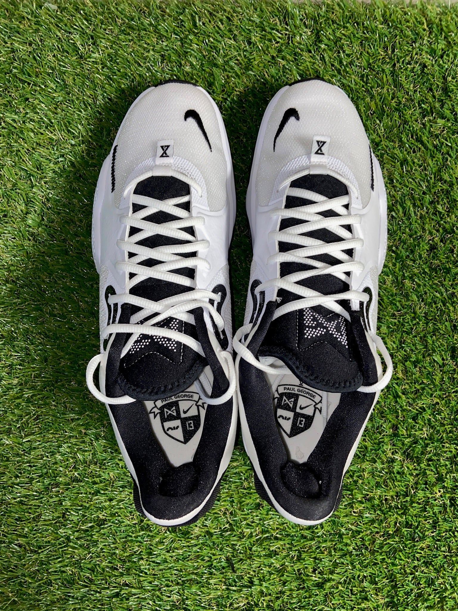 SOLD* Nike PG 5 TB Paul George Basketball Shoes White Black 