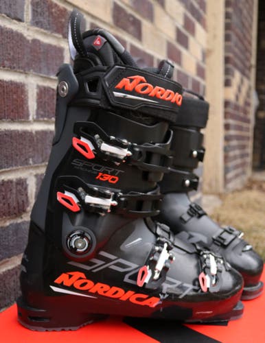 Used Nordica SportMachine 130 Ski Boots - Men's High Volume Size 28/28.5 for extra wide feet