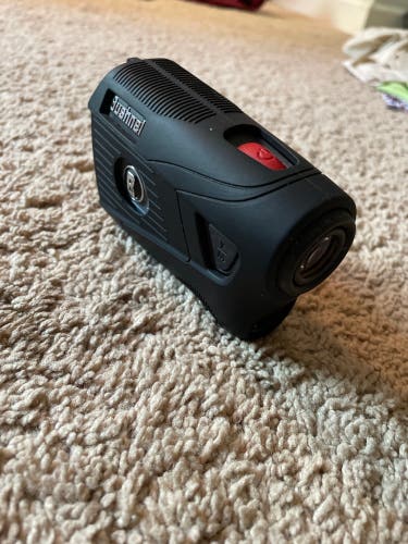 New Bushnell TourV5 Rangefinder W/ Magnet. Includes Rubber Casing