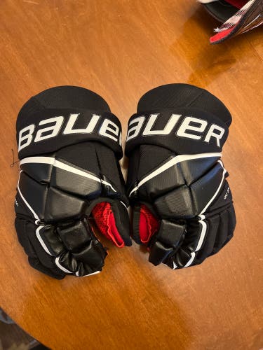 Bauer 13" Vapor 3X Gloves