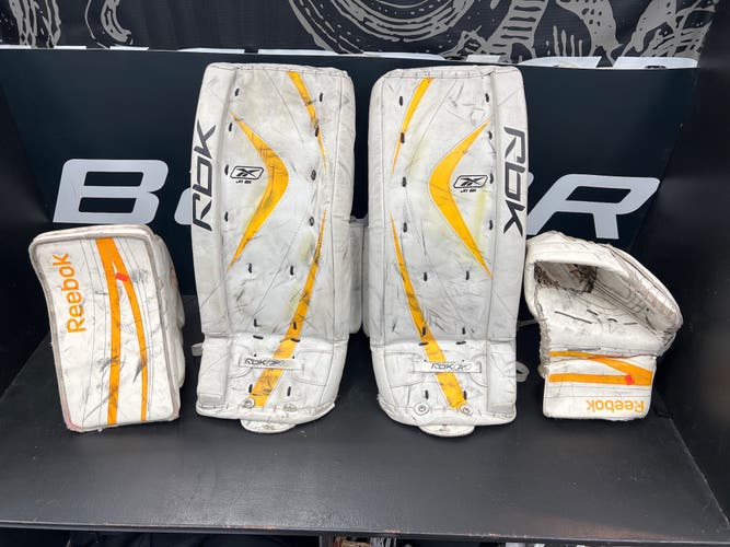 Used 25" Reebok Full Set