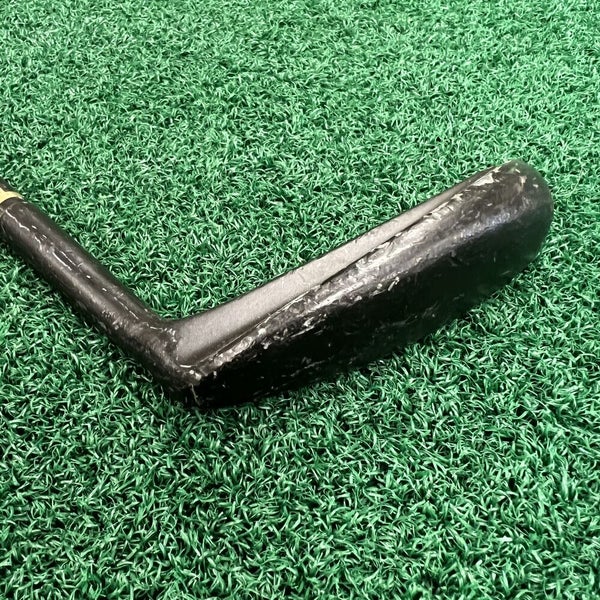 Vintage Black Slotline Heel Shafted Right Handed Putter Blade 36" MRH