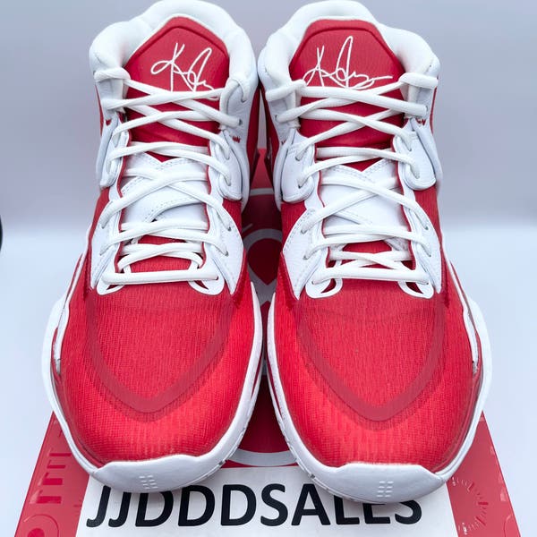 Nike Kyrie Infinity TB University Red Basketball Shoes  display picture 1