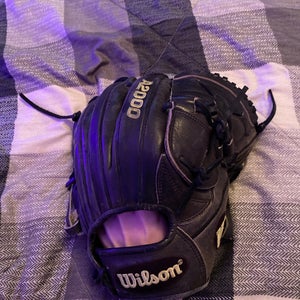 11.75" A2000 Baseball Glove