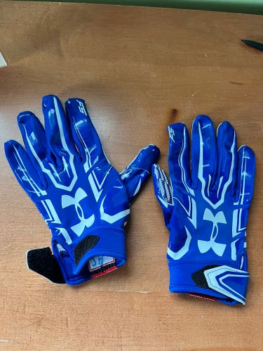 Blue Adult Small Under Armour Gloves