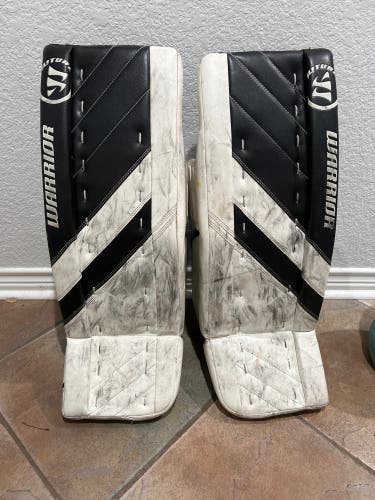 Used 30" Warrior Ritual G4 Goalie Leg Pads