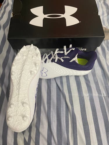 Under Armour Blur Size 12 NEW