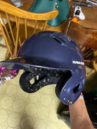 Used 6 3/8 - 7 1/8 Rawlings R16 Batting Helmet
