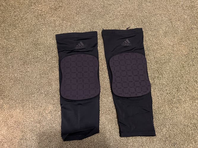 Used Black Adidas Padded Knee Sleeve (2x)
