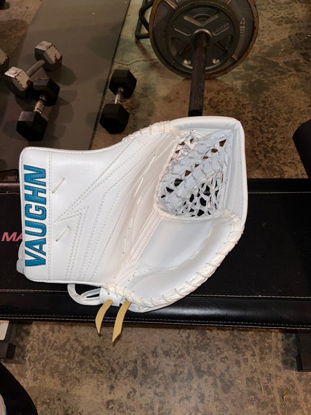 New Pro Stock Vaughn V9 Glove