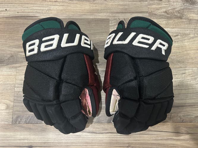 Bauer Pro stock 14” Vapor 2x pro hockey gloves Arizona Coyotes Kachina Short Cuff