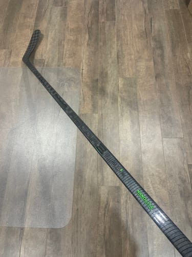CCM Trigger 6 Pro 75 Flex P90 RH