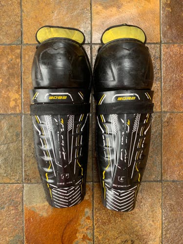 Used CCM Tacks 3092 Shin Pads