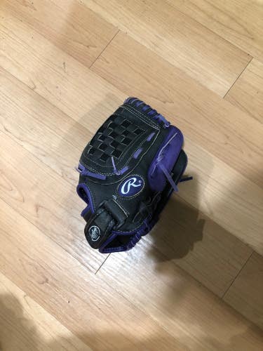 Used Rawlings Highlight Series Right Hand Throw Pitcher Baseball Glove 11.5"