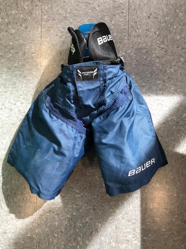 Used Junior Bauer Supreme One.8 Hockey Pants (Size: Small)