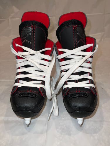 New Out Of The Box Youth Bauer NS Hockey Skates