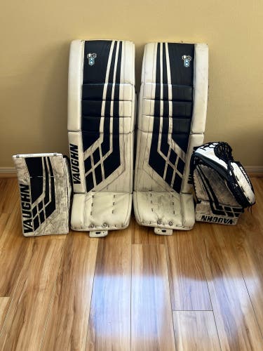 Vaughn 34” VE8 Goalie Full Set